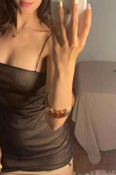 Annika, 25 Jahre
